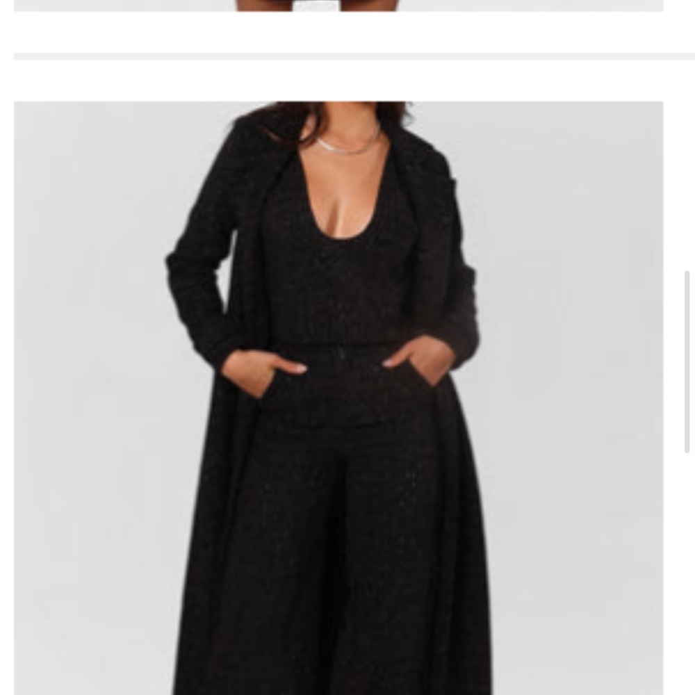 Elegant Black Trench Coat for Women